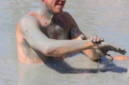 Does mudding affect male fertility? What you need to know