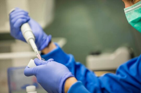 AI makes possible analysis of the “invisible biochemistry” of sperm, paving the way for the selection of the most competent one prior to fertilization